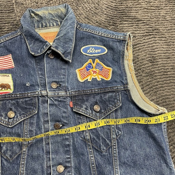 Vintage Levi's Denim Vest M USA Made Patches Steve 76 California Honda Biker 70s - Picture 3 of 8